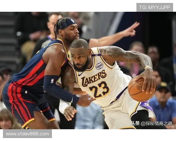 2019年勇士与湖人对决回顾：经典比赛瞬间与球星表现分析